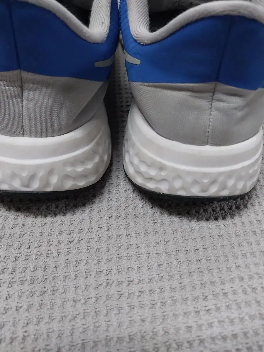thumbnail-9